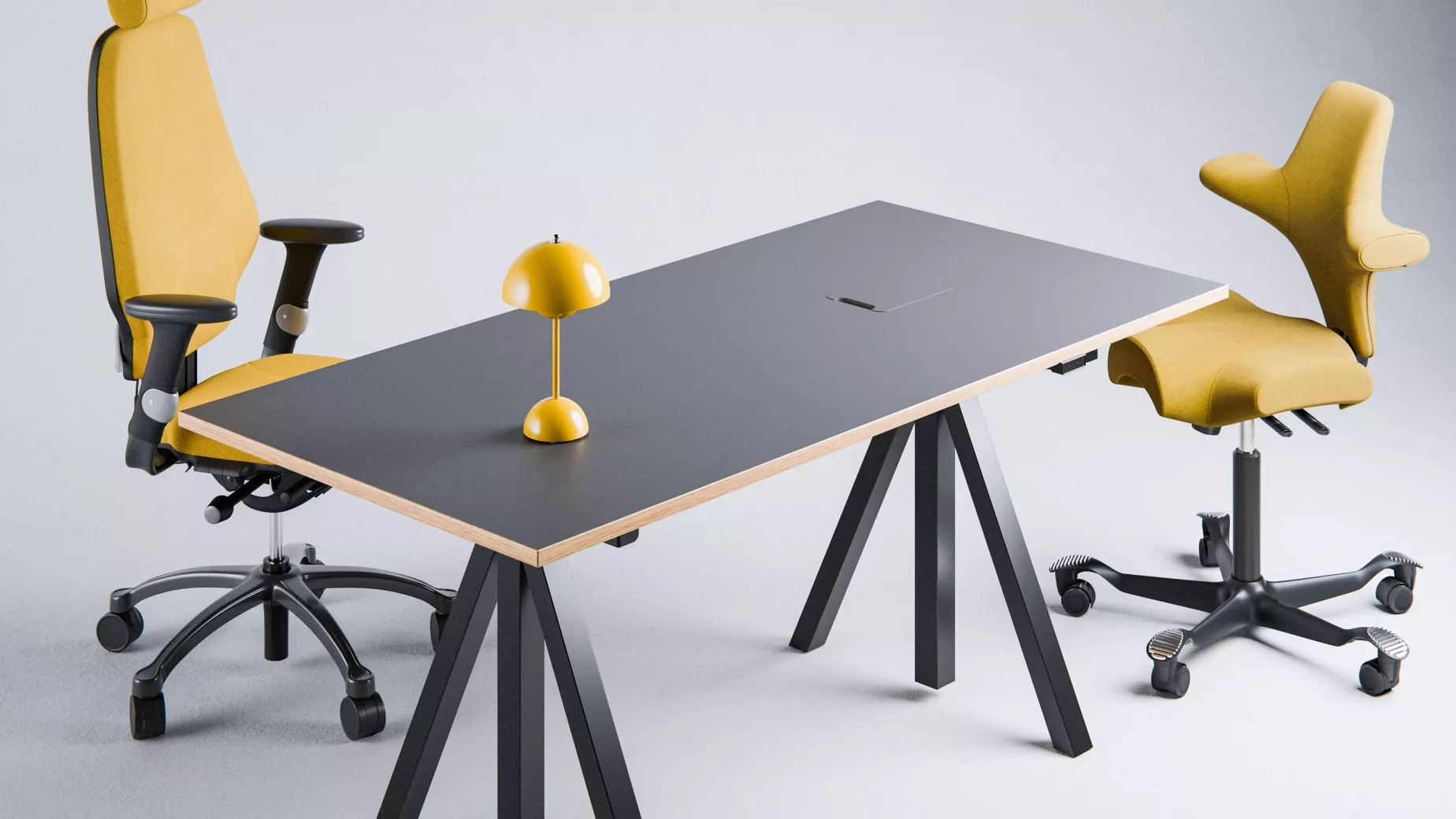 Begagnade kontorsmöbler, renoverade på Soeco by Yllw