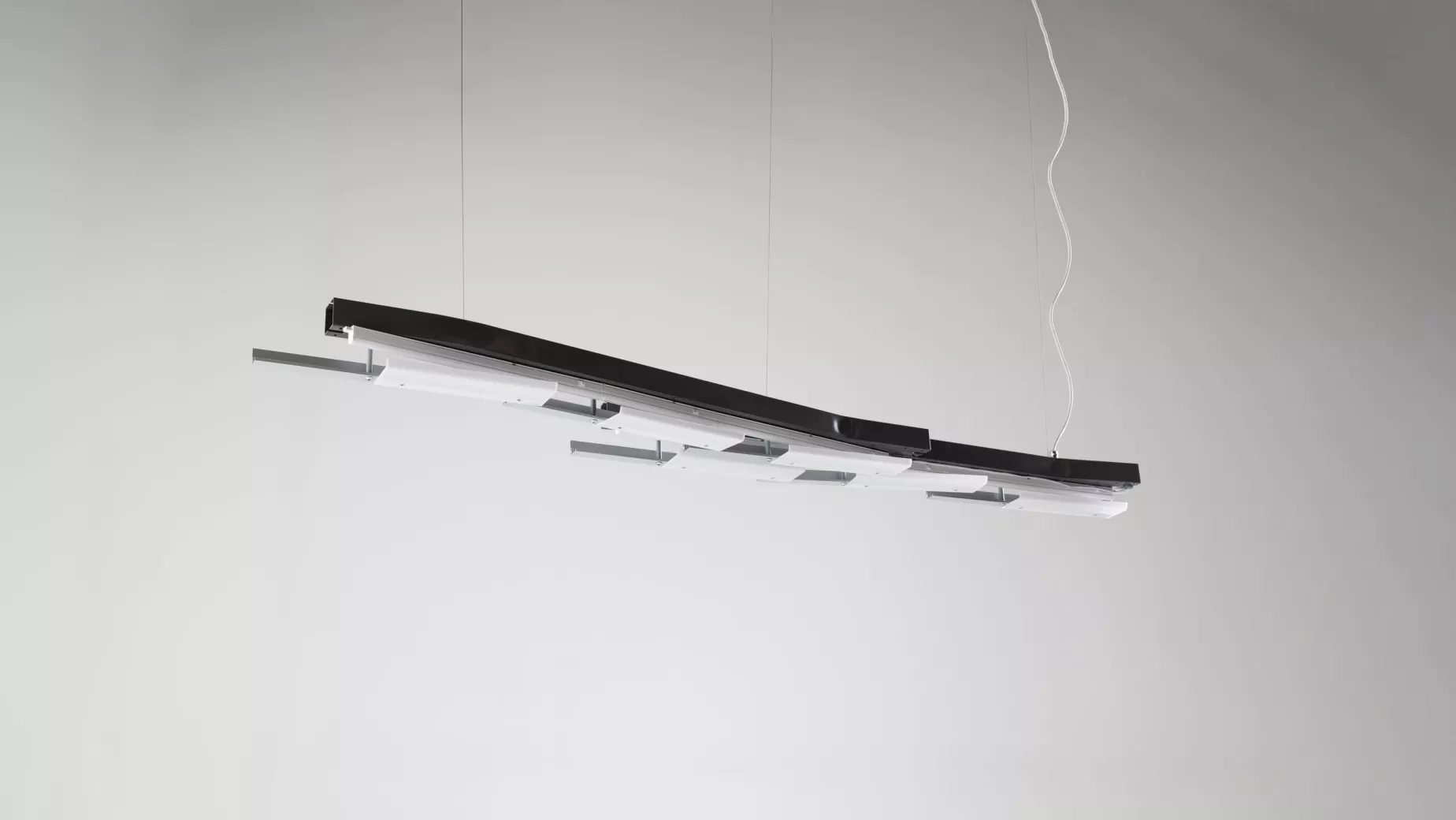 Taklampa ur serien The Executive av Jenny Nordberg för Soeco by Yllw