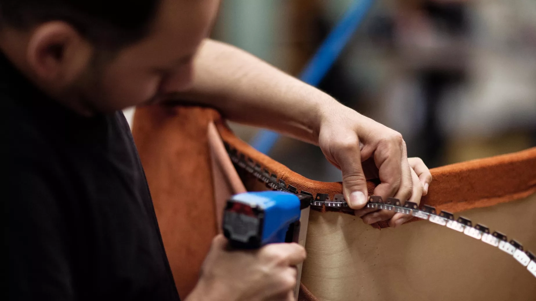 Möbeltapetsering på Soeco by Yllw