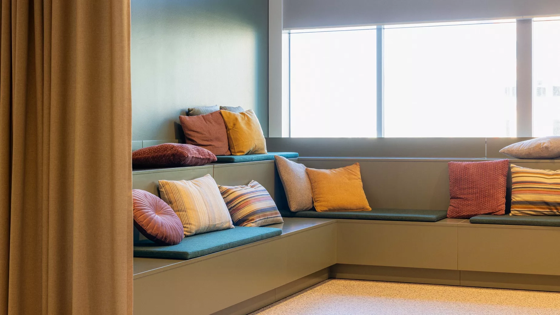 Specialbyggd gradäng hos kund av snickeriet på Yllw Factory