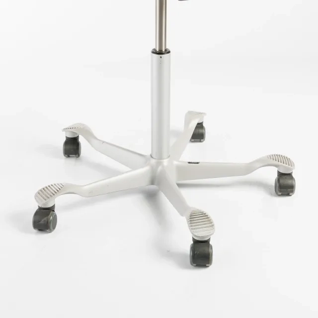 Toimistotuoli Capisco 8106